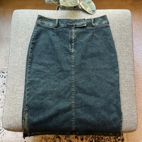 Y2K Vintage Denim Mid Rise Maxi Skirt, with belt detailing, Circa 2006 - Picture 3 of 17